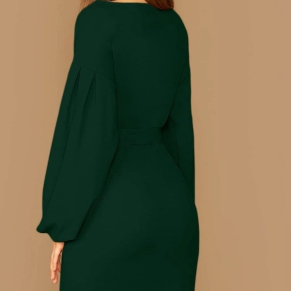 Dress - Picture 3 of 3